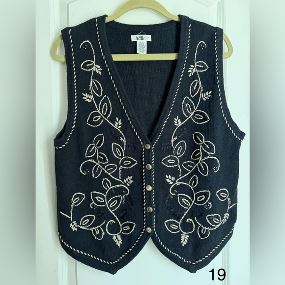 Yarnworks Jackets & Blazers - Yar works L Black Embroidered Vest with Leaf Design boho formal goth western